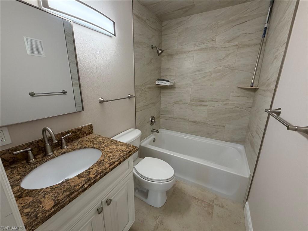 2214 Arbour Walk Circle, Unit 2024 Naples, FL 34109 - Photo 14 of 18