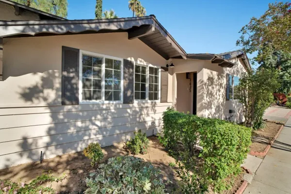 $1,499,000 | 7635 Fallbrook Avenue, West Hills, CA 91304