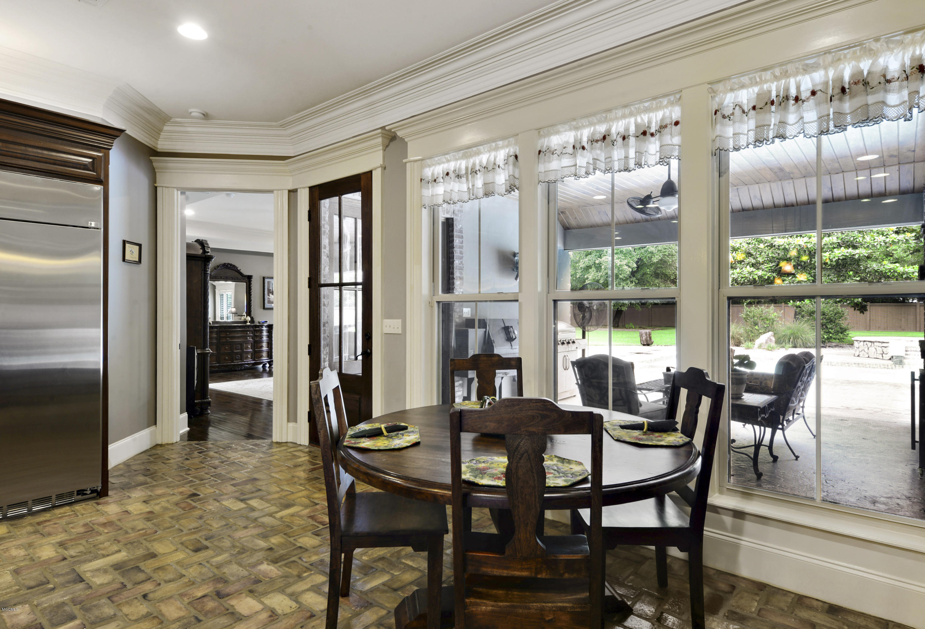 12465 Raintree Place Biloxi, MS 39532 - Photo 21 of 39 022