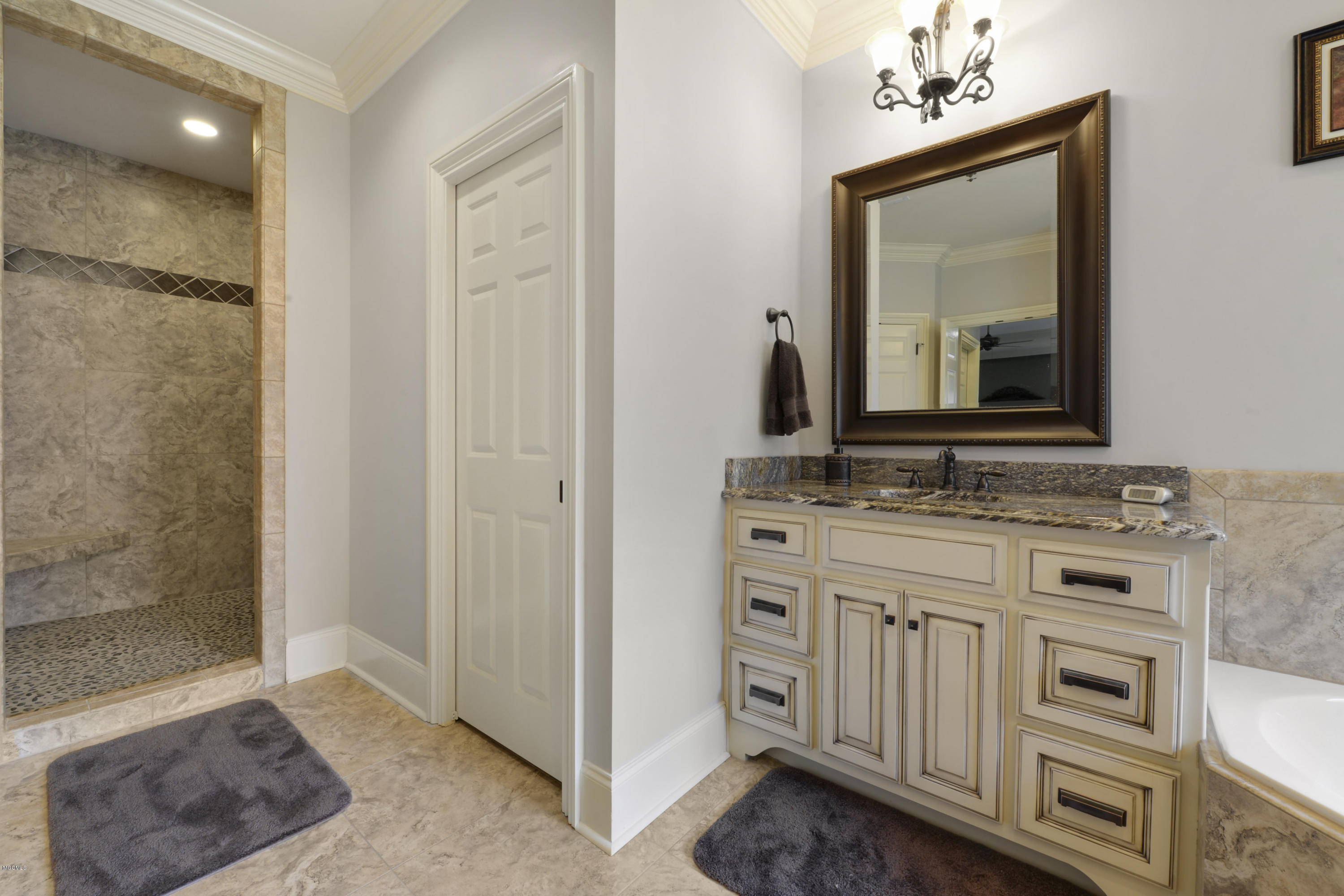 12465 Raintree Place Biloxi, MS 39532 - Photo 24 of 39 026