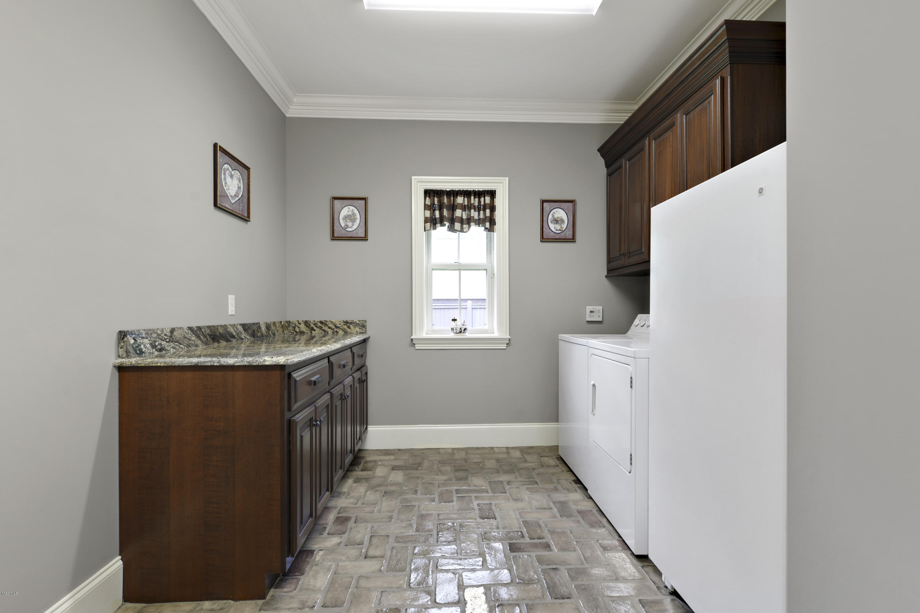 12465 Raintree Place Biloxi, MS 39532 - Photo 29 of 39 031