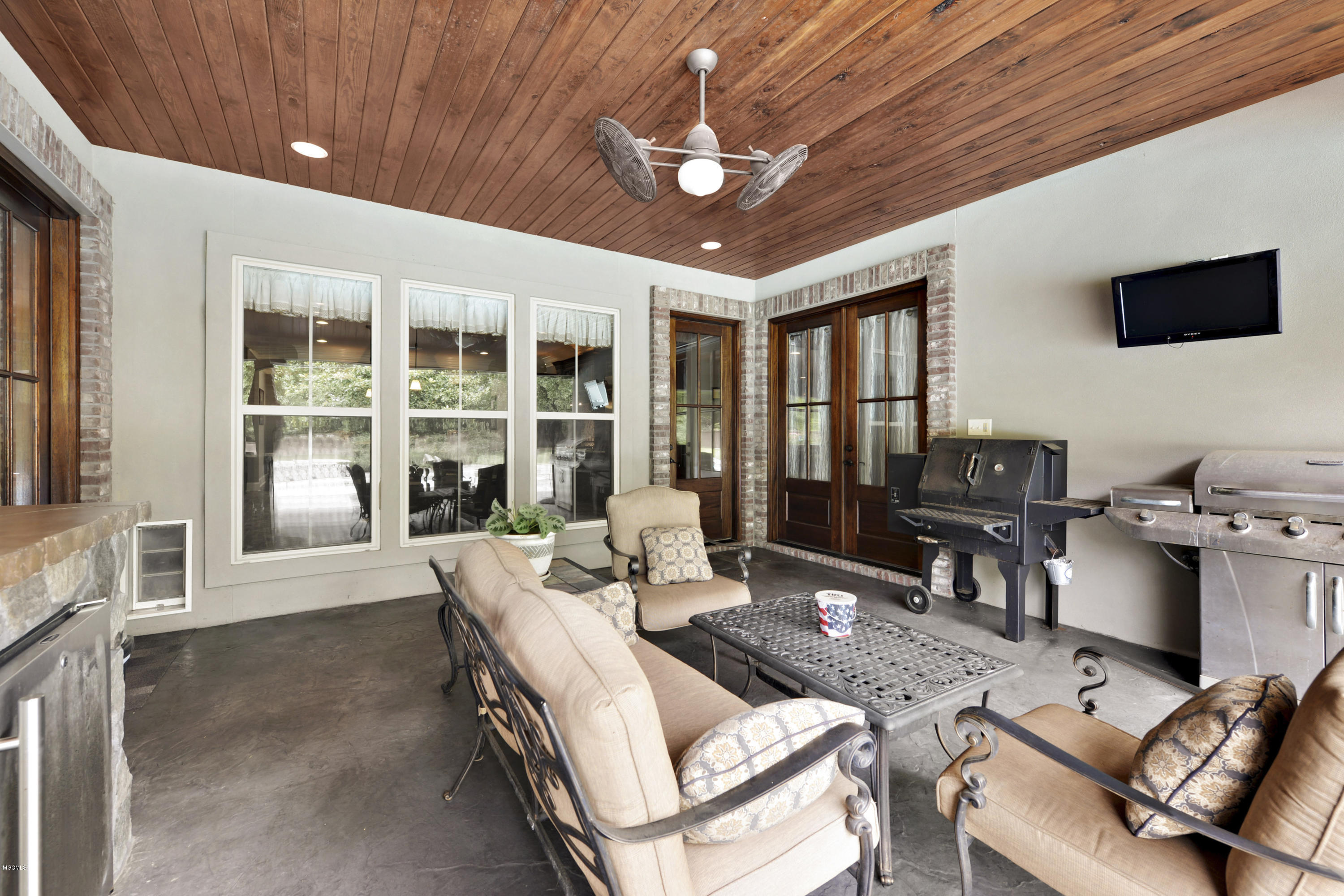 12465 Raintree Place Biloxi, MS 39532 - Photo 39 of 39 041