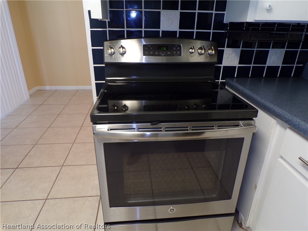 232 Lakeside Road Sebring, FL 33870 - Photo 17 of 33 Gallery Image 17