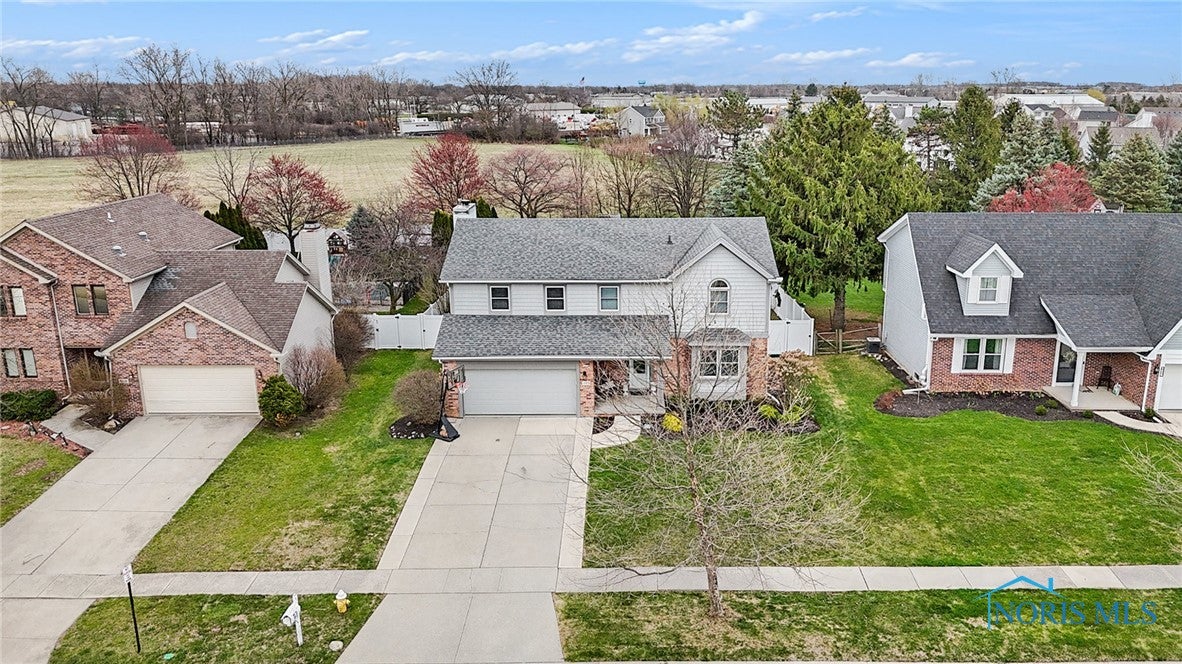 613 Rutledge Court Perrysburg, OH 43551 - Photo 2 of 28 Gallery Image 2