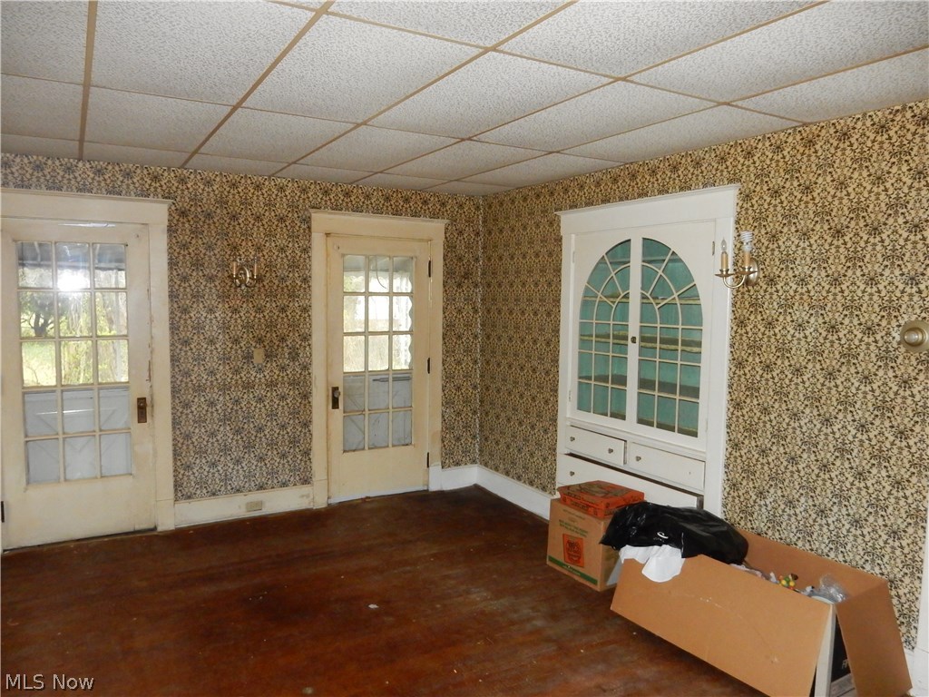 3060 Somerton Road Cleveland, OH 44118 - Photo 7 of 34