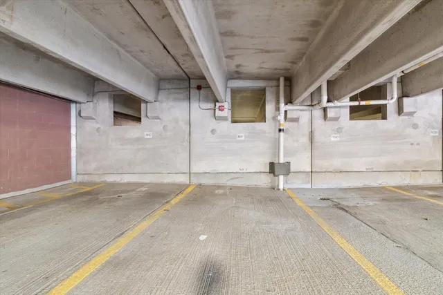 $365,000 | 333 West Mifflin Street, Unit 4090, Madison, WI 53703