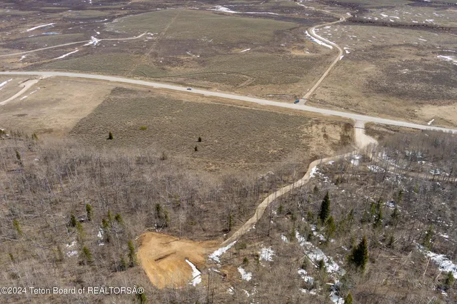 $565,000 | 5 Black Butte Trail, Cora, WY 82925