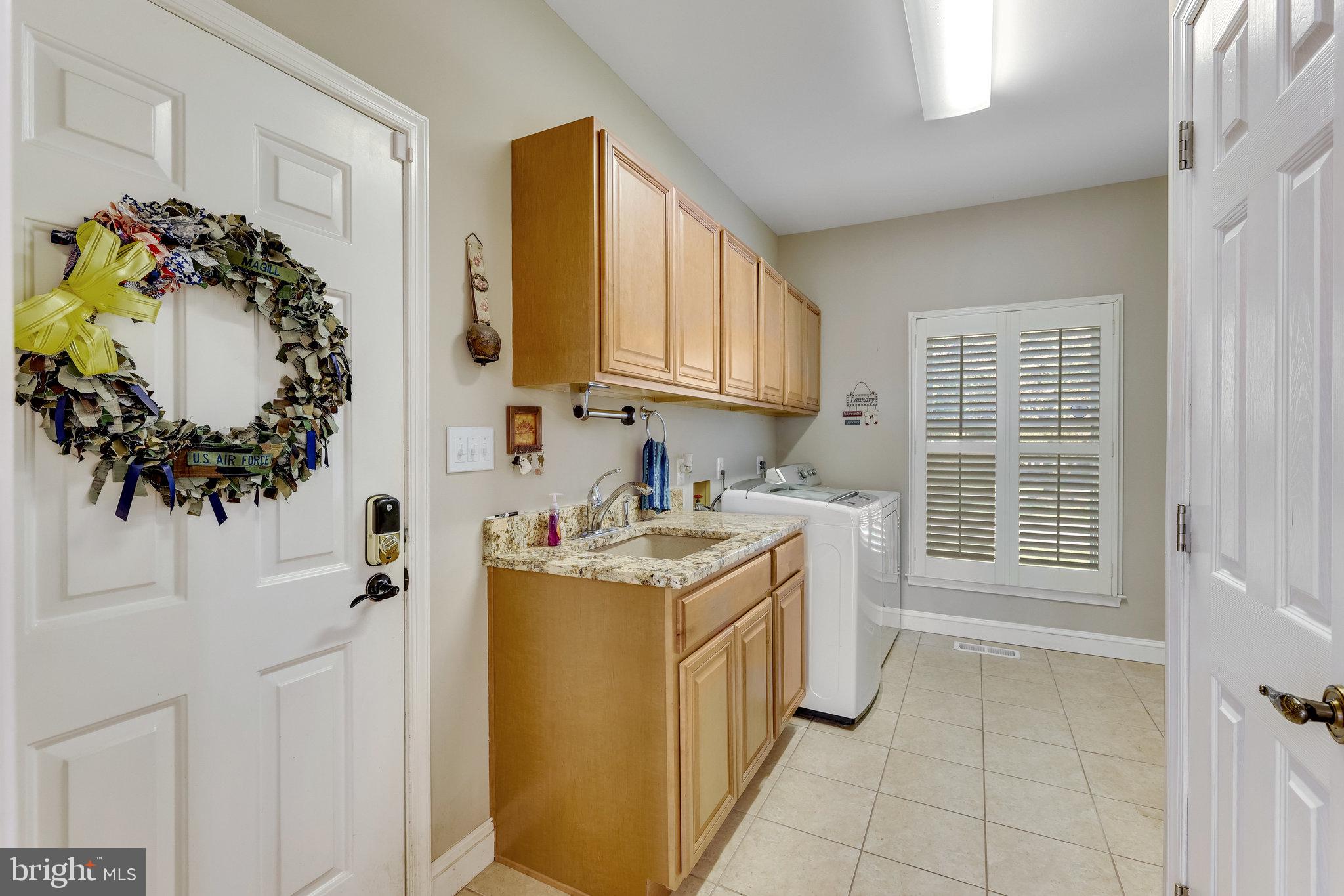 18914 Shelburne Glebe Road Leesburg, VA 20175 - Photo 13 of 69