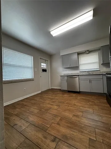 $1,895 | 108 East Wallace Street, Orlando, FL 32809