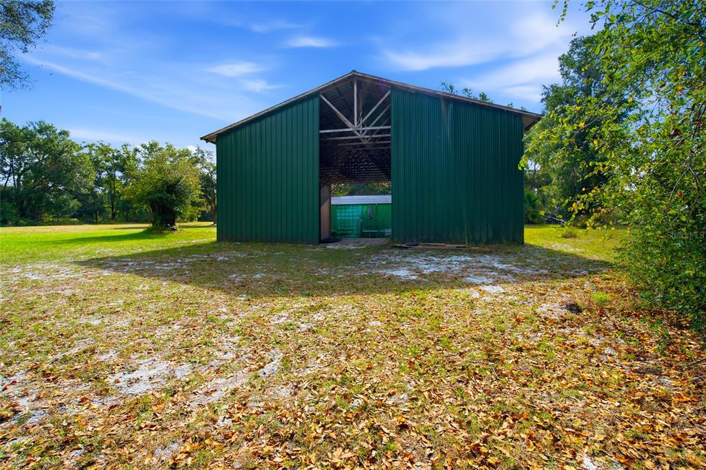 2804 Southwest 67th Lane Bushnell, FL 33513 - Photo 17 of 48 a view of a back yard