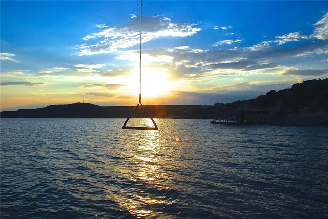 $549,000 | 1510 Balcones Lane, Graford, TX 76449