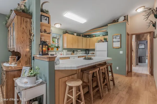 $518,000 | 251 East Park Avenue, Harrison, ID 83833