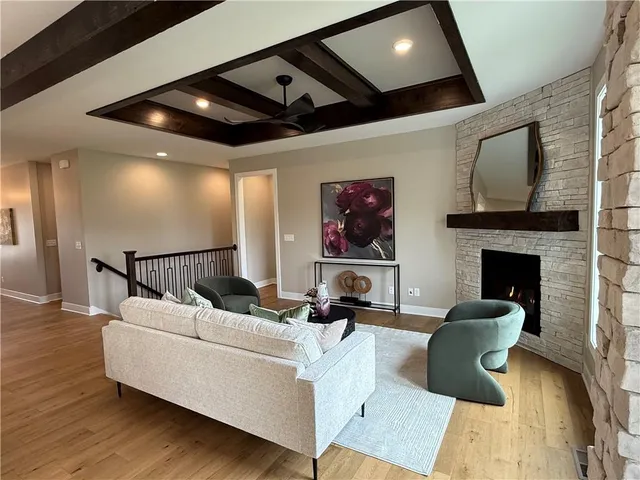 $535,000 | 4133 Northeast Dearborn Lane, Lee's Summit, MO 64064