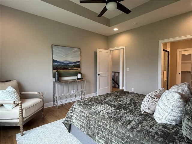 $535,000 | 4133 Northeast Dearborn Lane, Lee's Summit, MO 64064