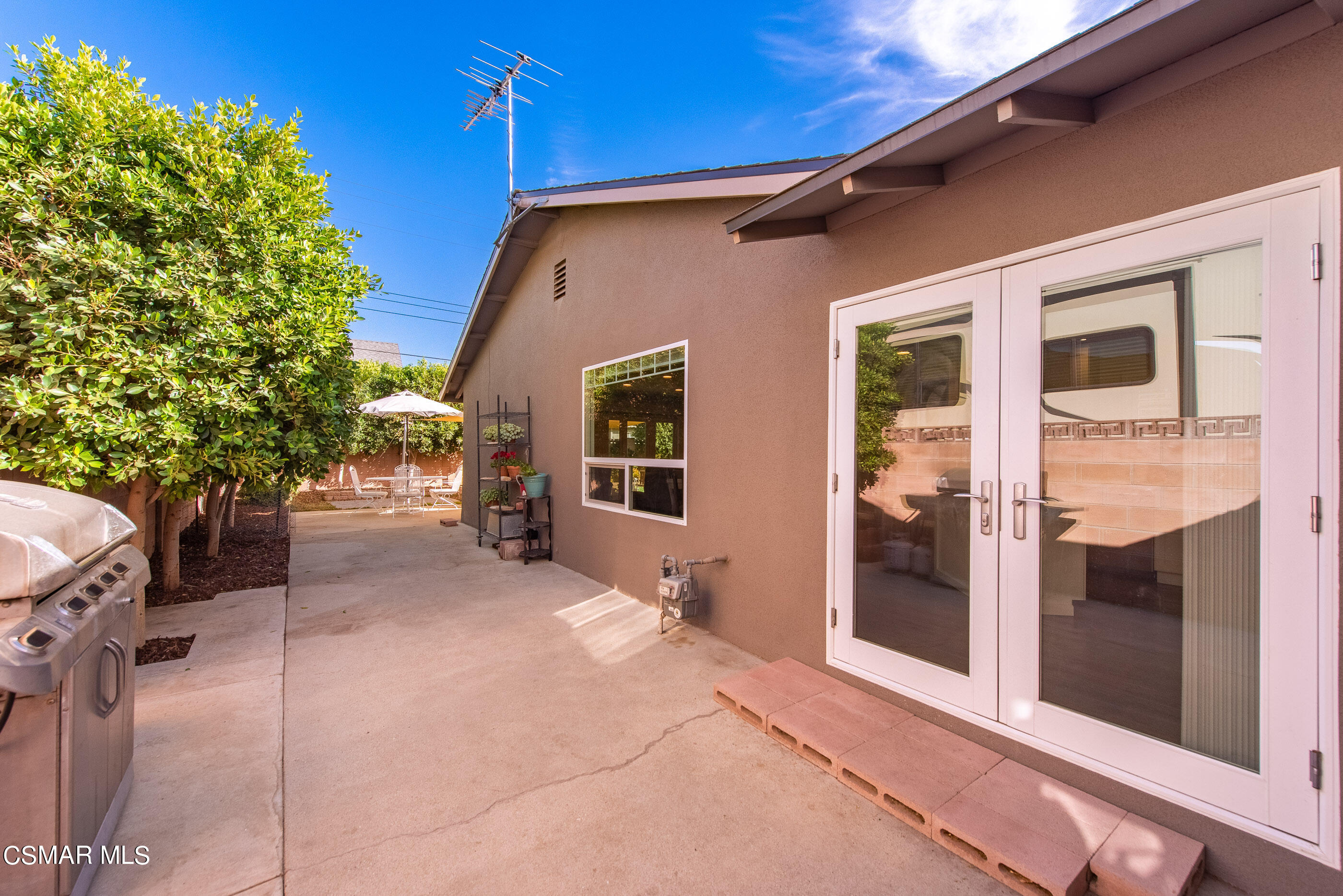 2066 Hurles Avenue Simi Valley, CA 93063 - Photo 41 of 50 a view of a house with a patio