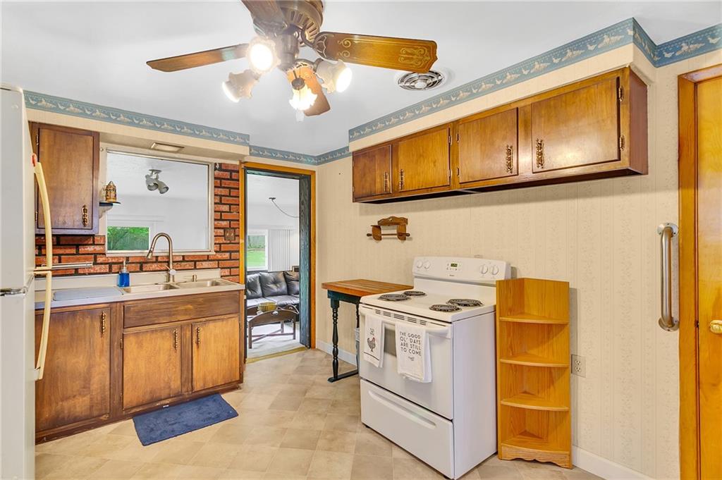 2429 Haymaker Road Monroeville, PA 15146 - Photo 14 of 31 Gallery Image 14