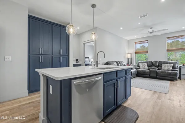 $244,999 | 2501 Bienville Boulevard, Unit 127, Ocean Springs, MS 39564