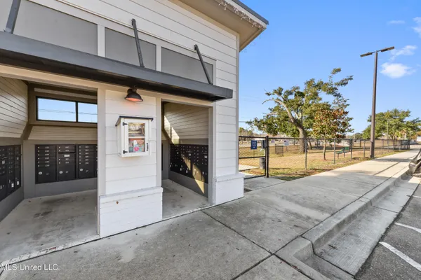 $244,999 | 2501 Bienville Boulevard, Unit 127, Ocean Springs, MS 39564