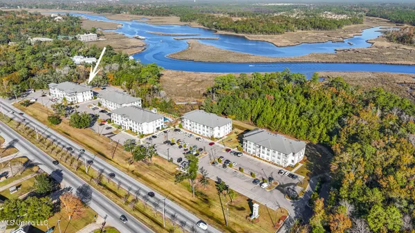 $244,999 | 2501 Bienville Boulevard, Unit 127, Ocean Springs, MS 39564