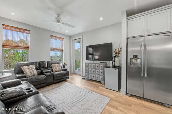 $244,999 | 2501 Bienville Boulevard, Unit 127, Ocean Springs, MS 39564