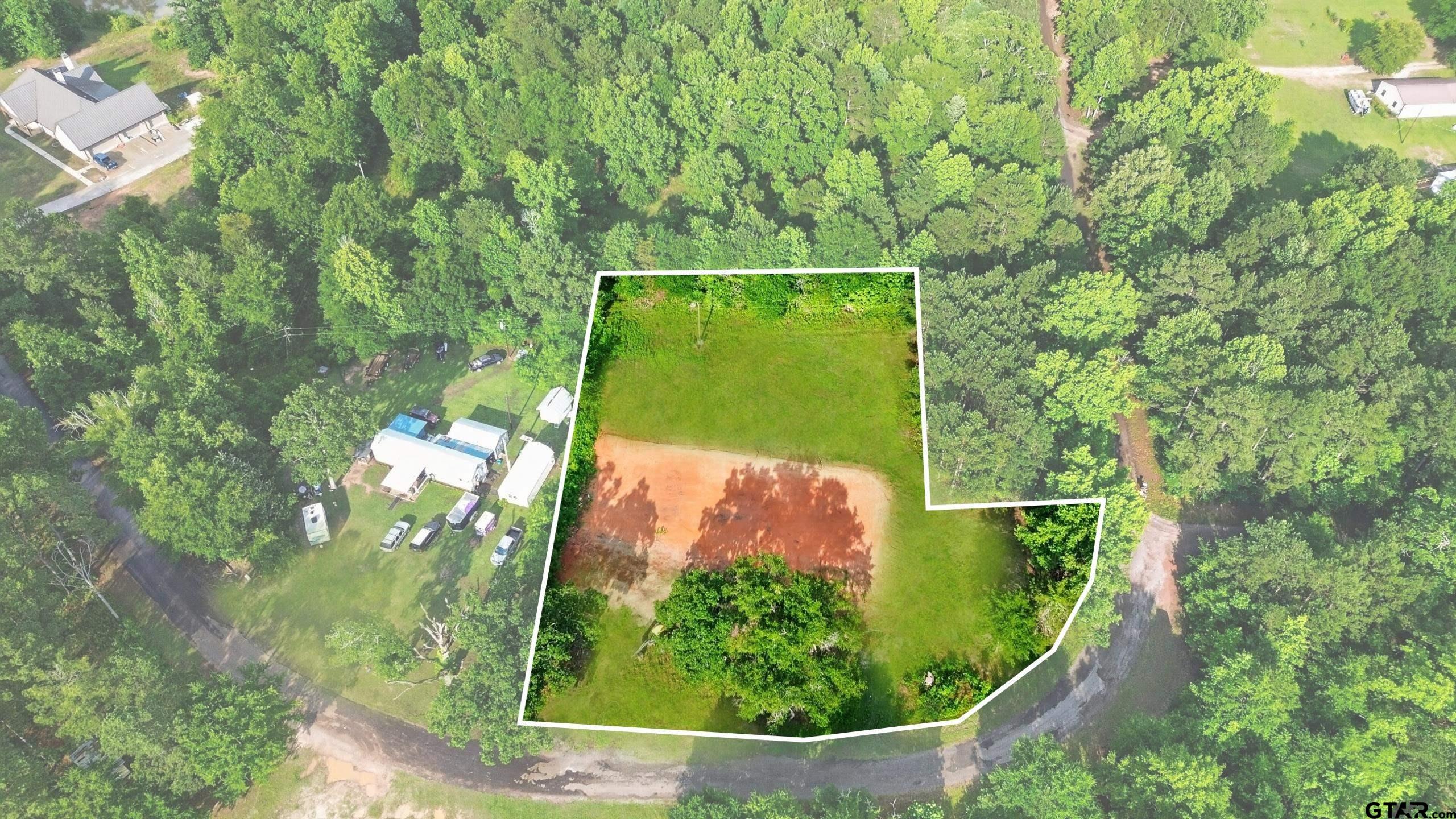 519 Perkins Road Diana, TX 75640 - Photo 2 of 9