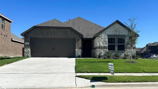 $2,050 | 206 Greenshade Lane, Caddo Mills, TX 75135