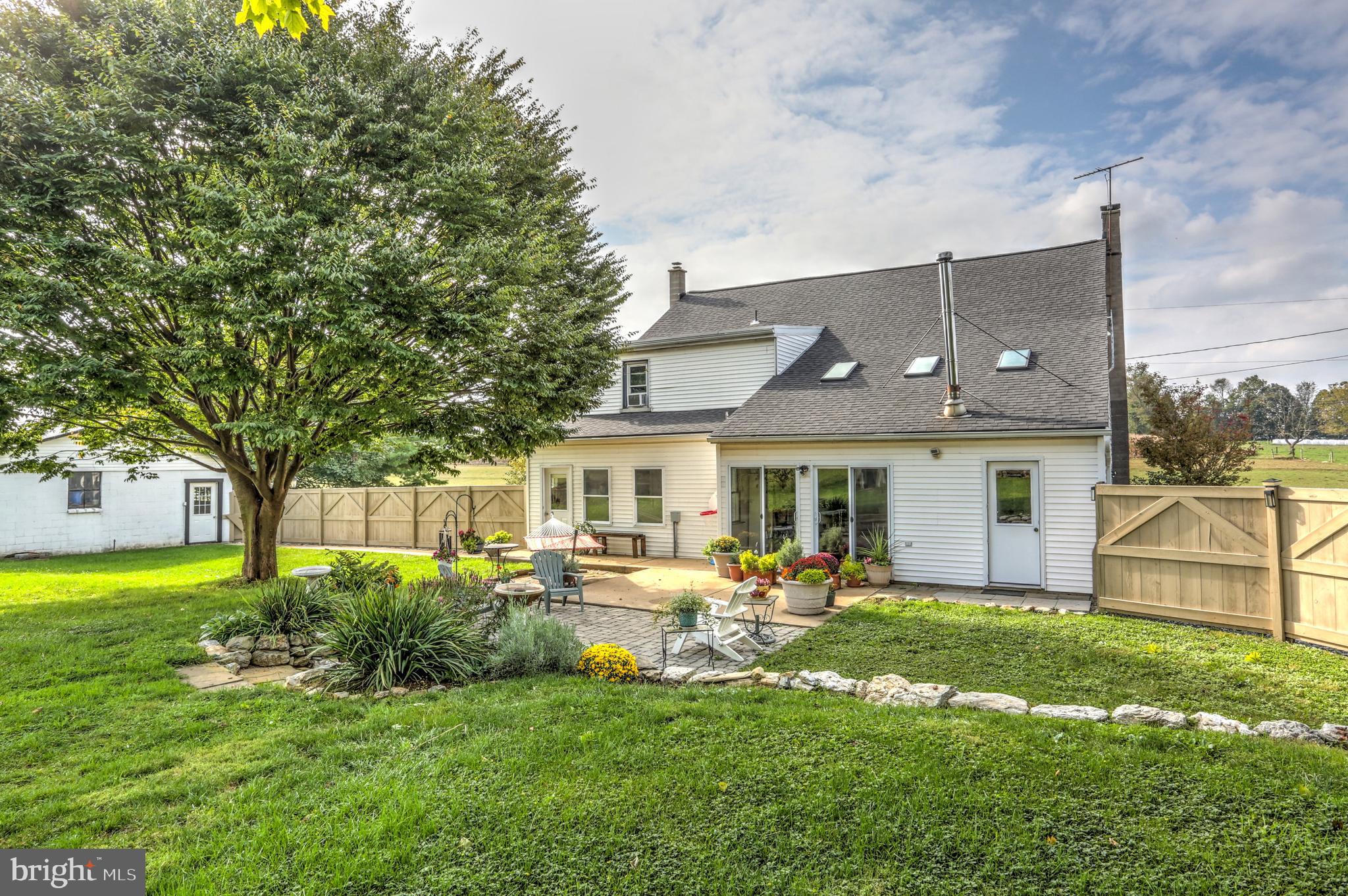 2392 Horseshoe Road Bird-in-Hand, PA 17505 - Photo 13 of 71 Gallery Image 13