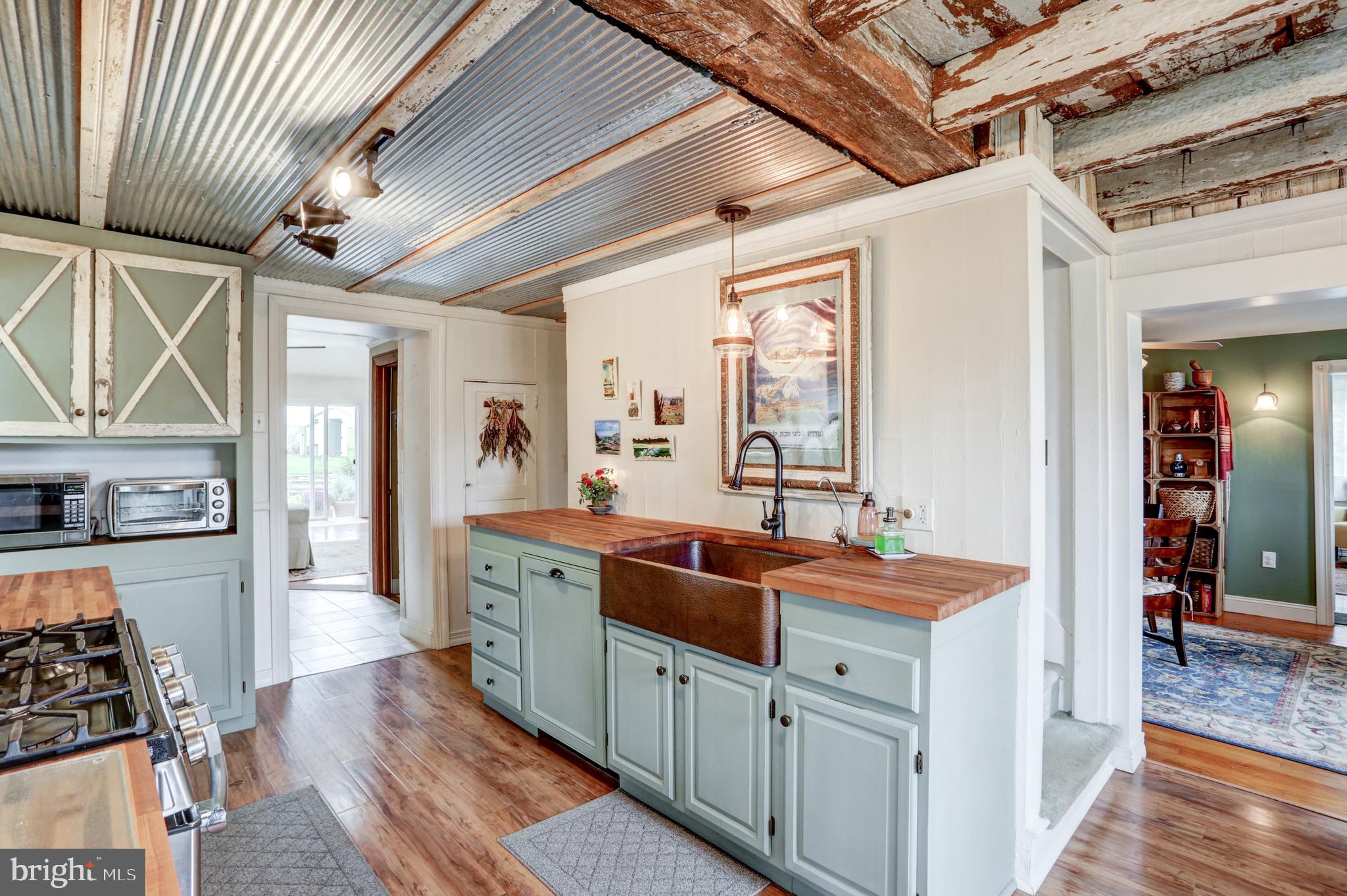 2392 Horseshoe Road Bird-in-Hand, PA 17505 - Photo 21 of 71 Gallery Image 21