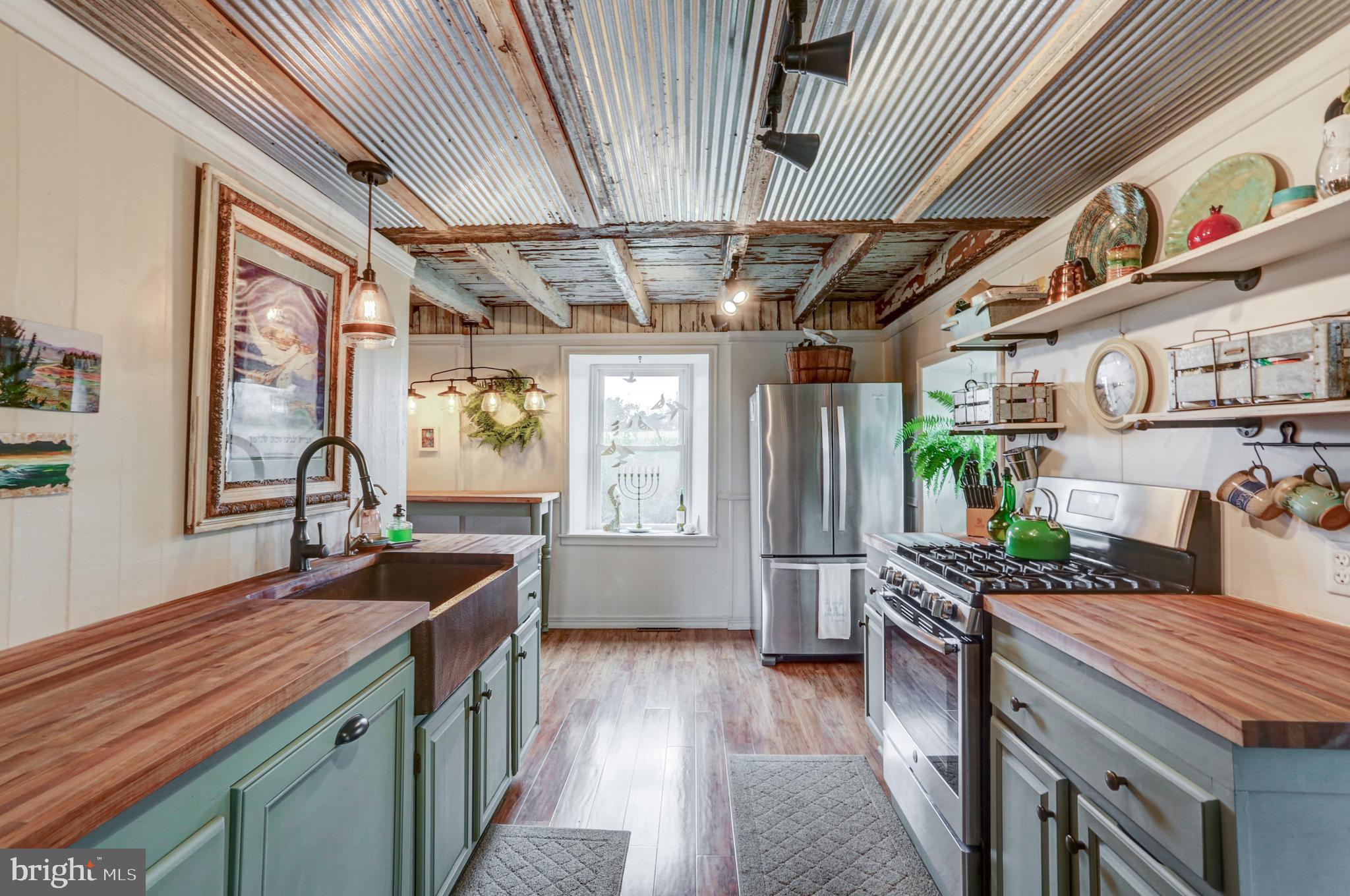 2392 Horseshoe Road Bird-in-Hand, PA 17505 - Photo 23 of 71 Gallery Image 23