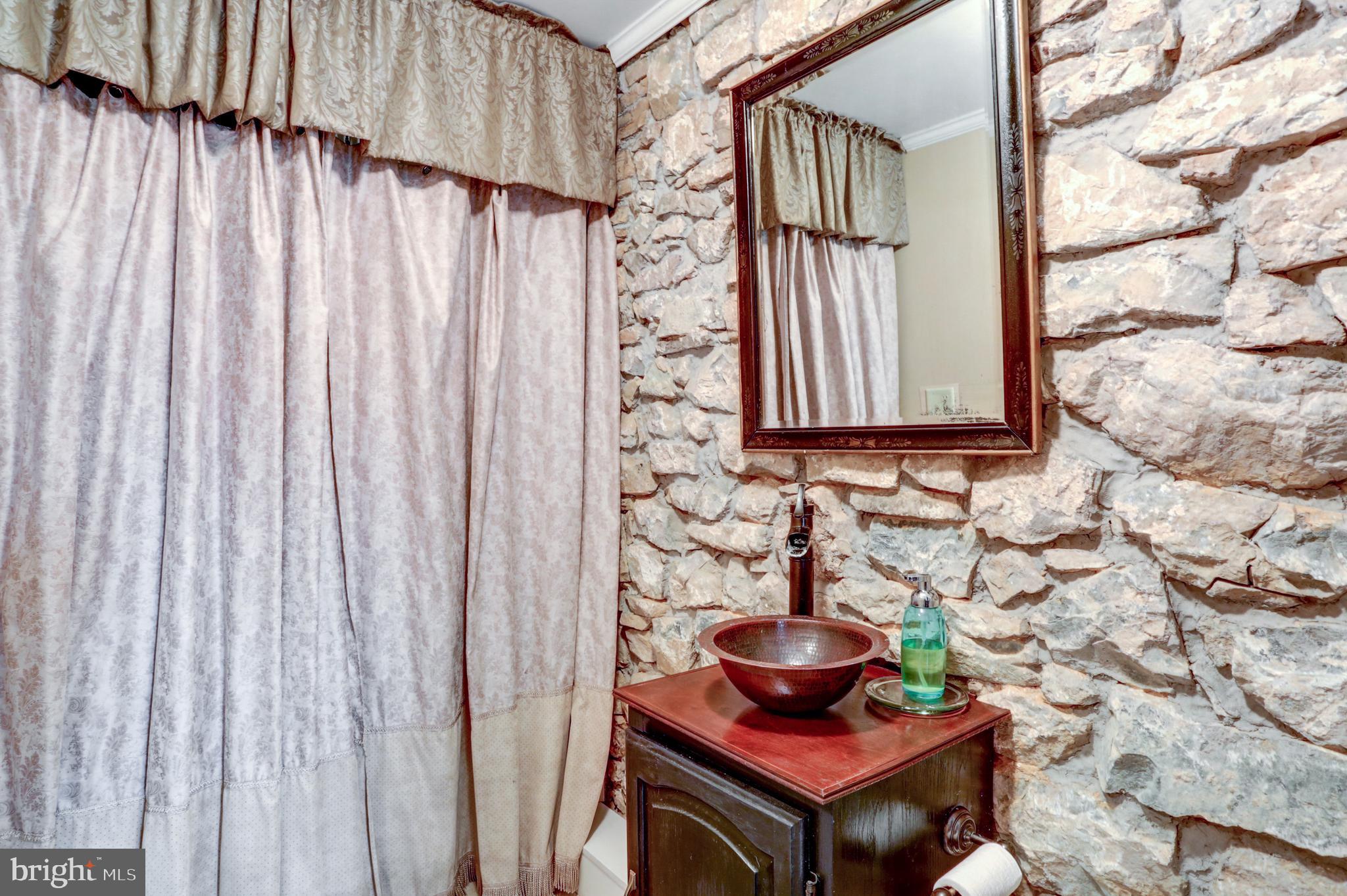 2392 Horseshoe Road Bird-in-Hand, PA 17505 - Photo 35 of 71 Gallery Image 35
