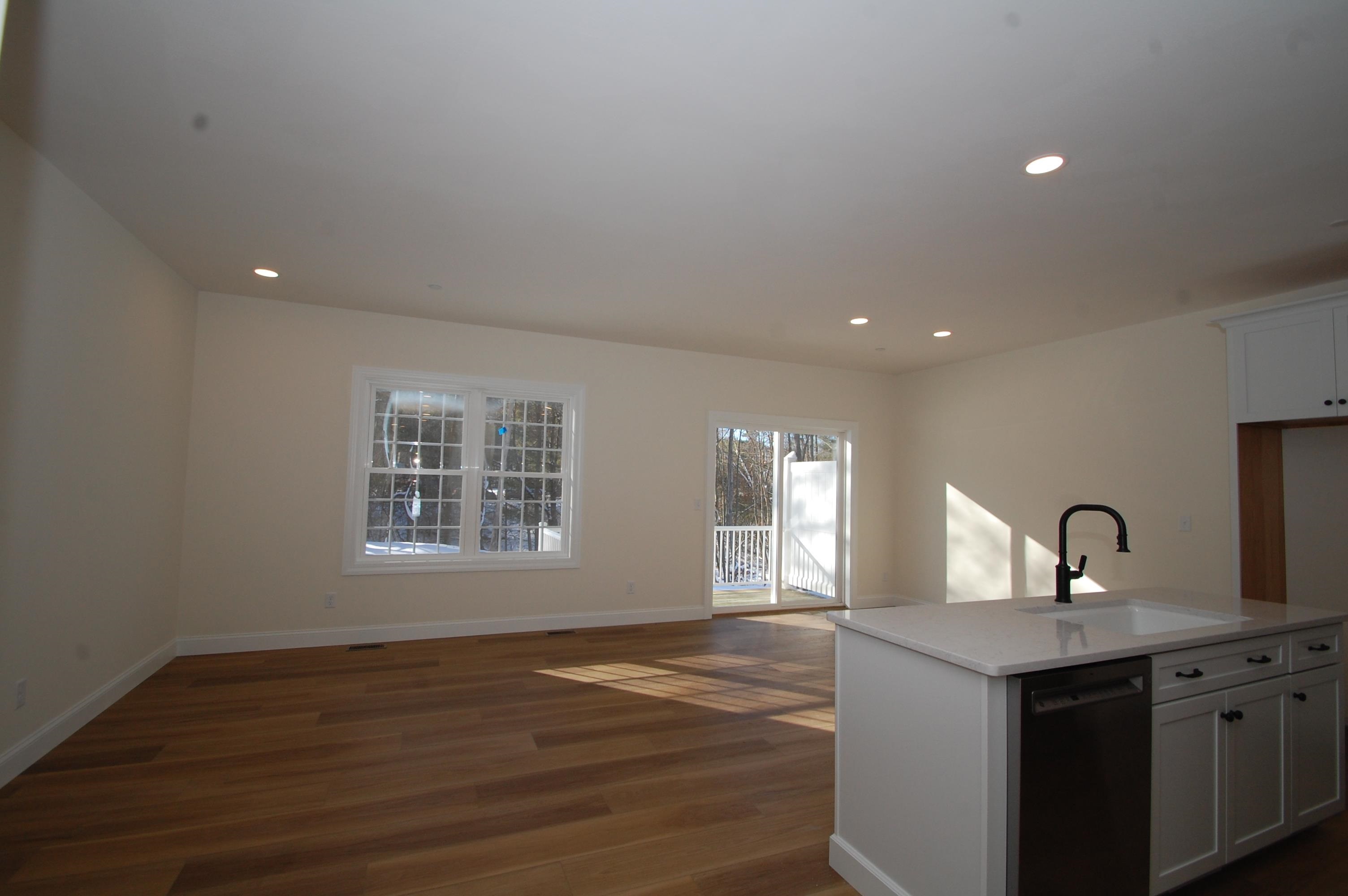 3 A Dearborn Circle Walpole, NH 03608 - Photo 5 of 15