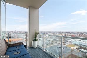 901 North Penn Street, Unit R1804 Philadelphia, PA 19123 - Photo 17 of 18 Gallery Image 17