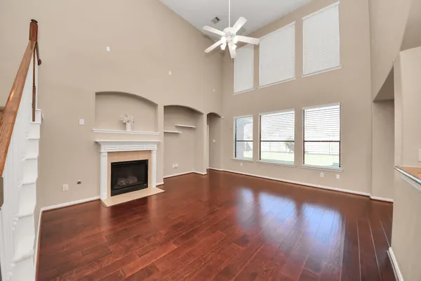 $3,400 | 2226 Black Oak Drive, Sugar Land, TX 77479