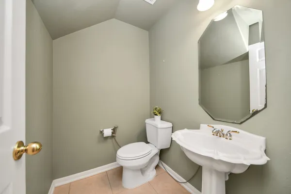 $3,400 | 2226 Black Oak Drive, Sugar Land, TX 77479