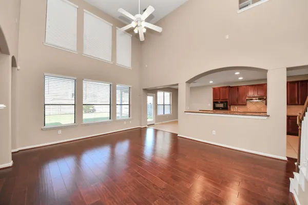 $3,400 | 2226 Black Oak Drive, Sugar Land, TX 77479