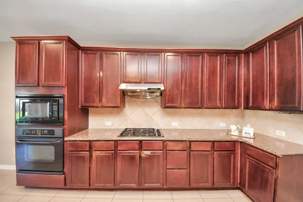 $3,400 | 2226 Black Oak Drive, Sugar Land, TX 77479