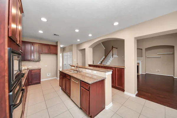 $3,400 | 2226 Black Oak Drive, Sugar Land, TX 77479