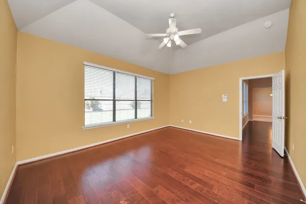 $3,400 | 2226 Black Oak Drive, Sugar Land, TX 77479