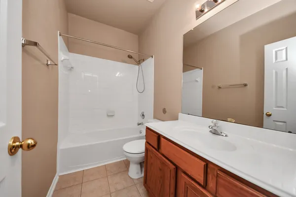 $3,400 | 2226 Black Oak Drive, Sugar Land, TX 77479