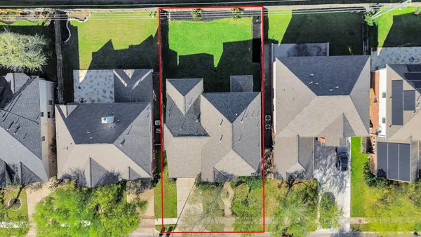 $3,400 | 2226 Black Oak Drive, Sugar Land, TX 77479