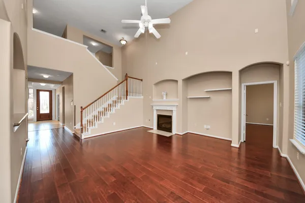 $3,400 | 2226 Black Oak Drive, Sugar Land, TX 77479