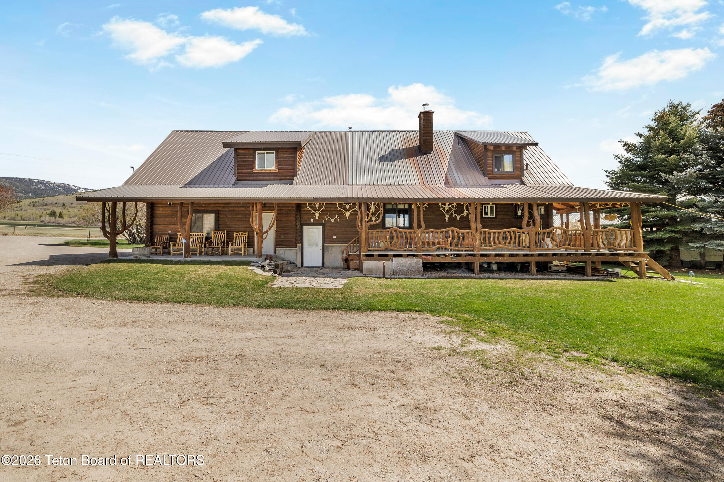 2315 South Stateline Road Driggs, ID 83422 - Photo 8 of 49 Side of House
