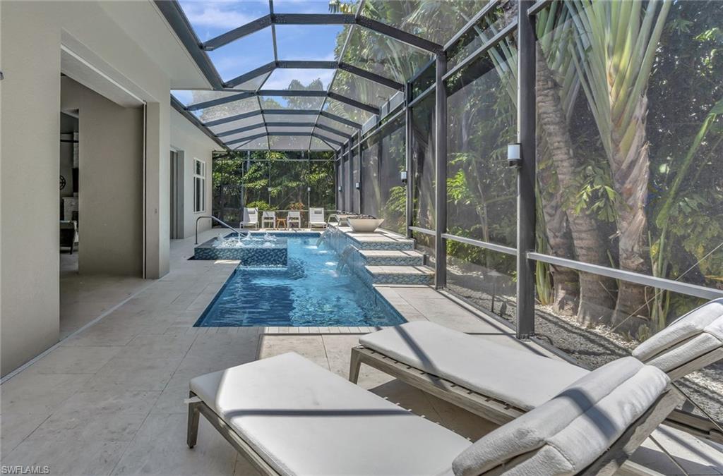 555 Mooring Line Drive Naples, FL 34103 - Photo 38 of 42