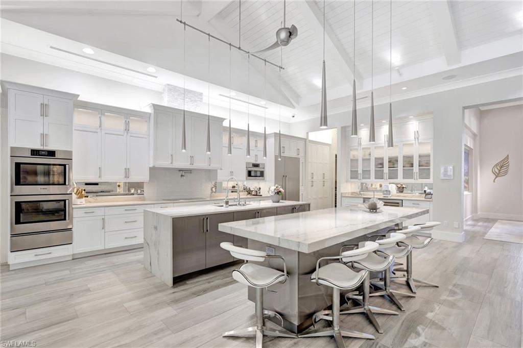 555 Mooring Line Drive Naples, FL 34103 - Photo 9 of 42