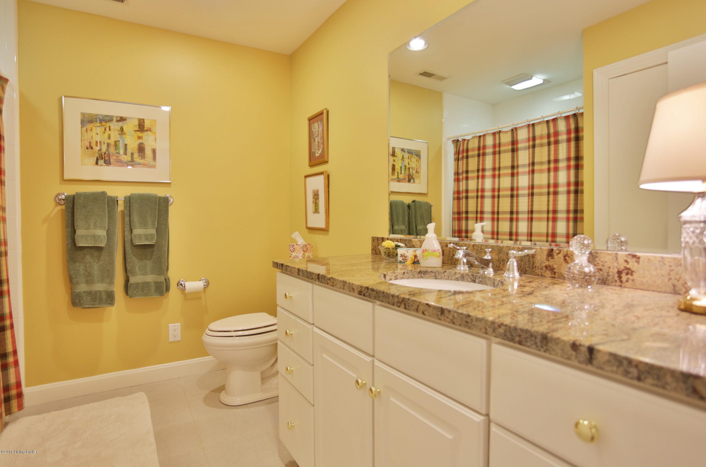 2502 Woodside Road Louisville, KY 40207 - Photo 33 of 36 Bedroom #4 ensuite