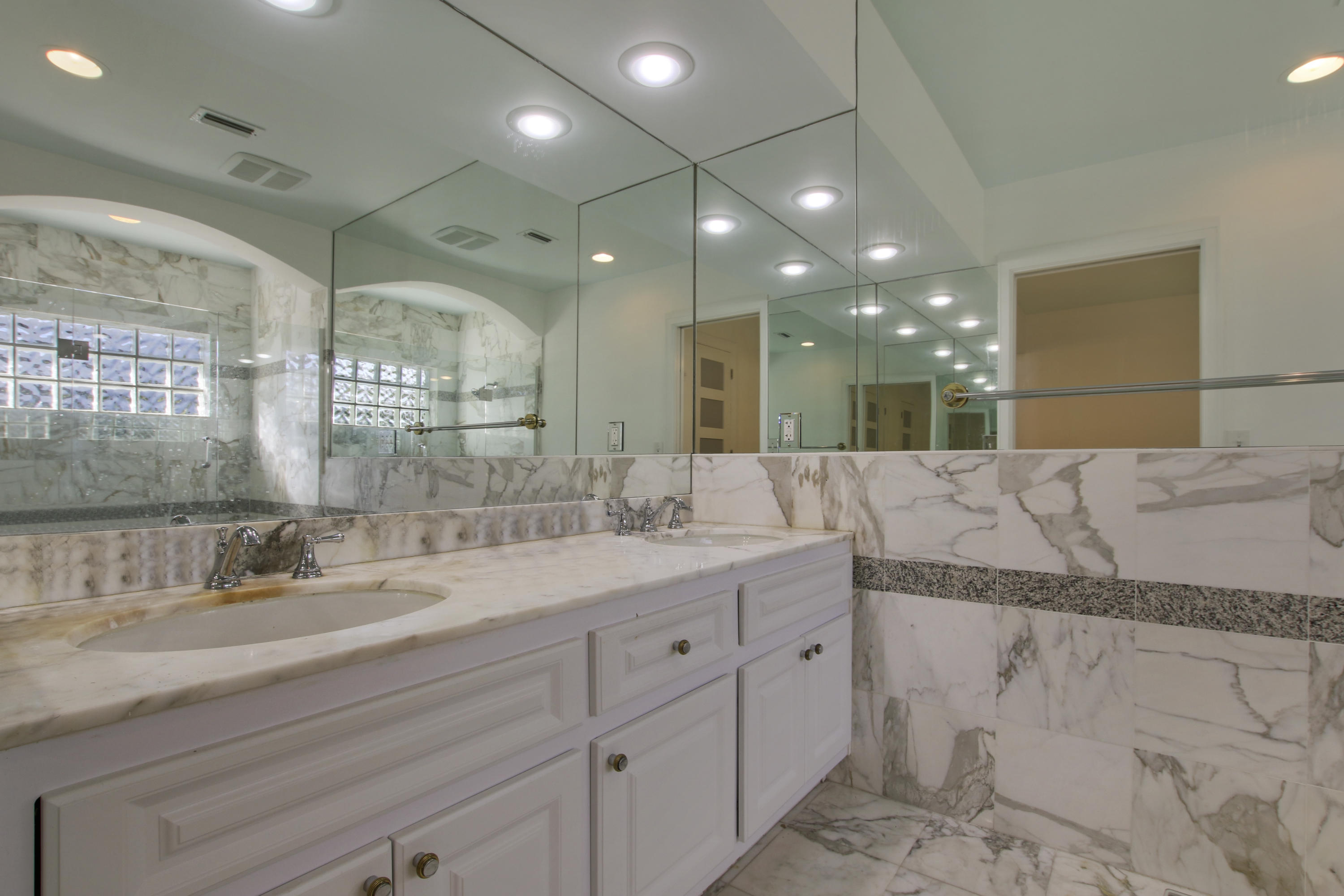 2875 Spanish River Road Boca Raton, FL 33432 - Photo 25 of 51 House-33