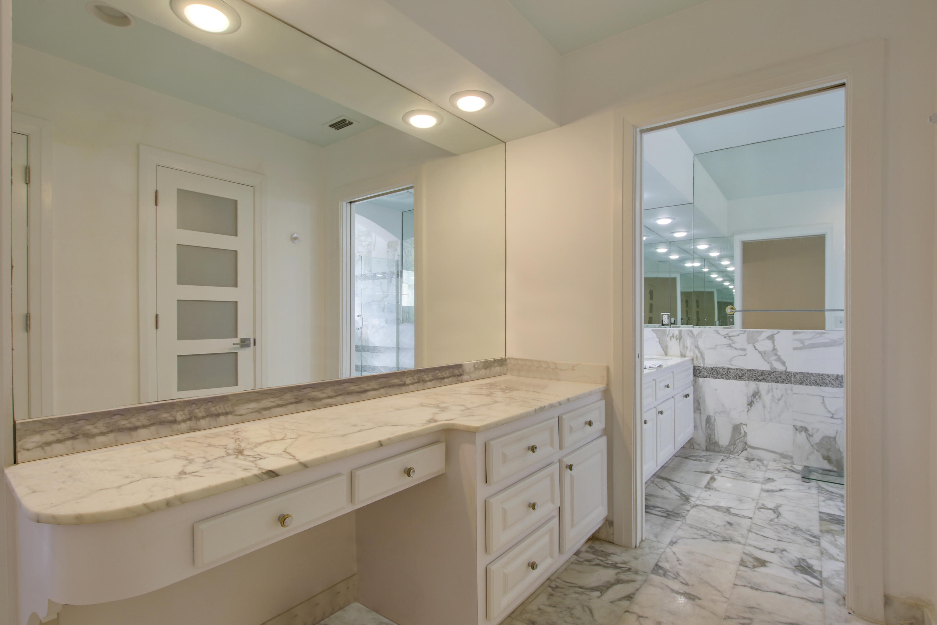 2875 Spanish River Road Boca Raton, FL 33432 - Photo 26 of 51 House-32