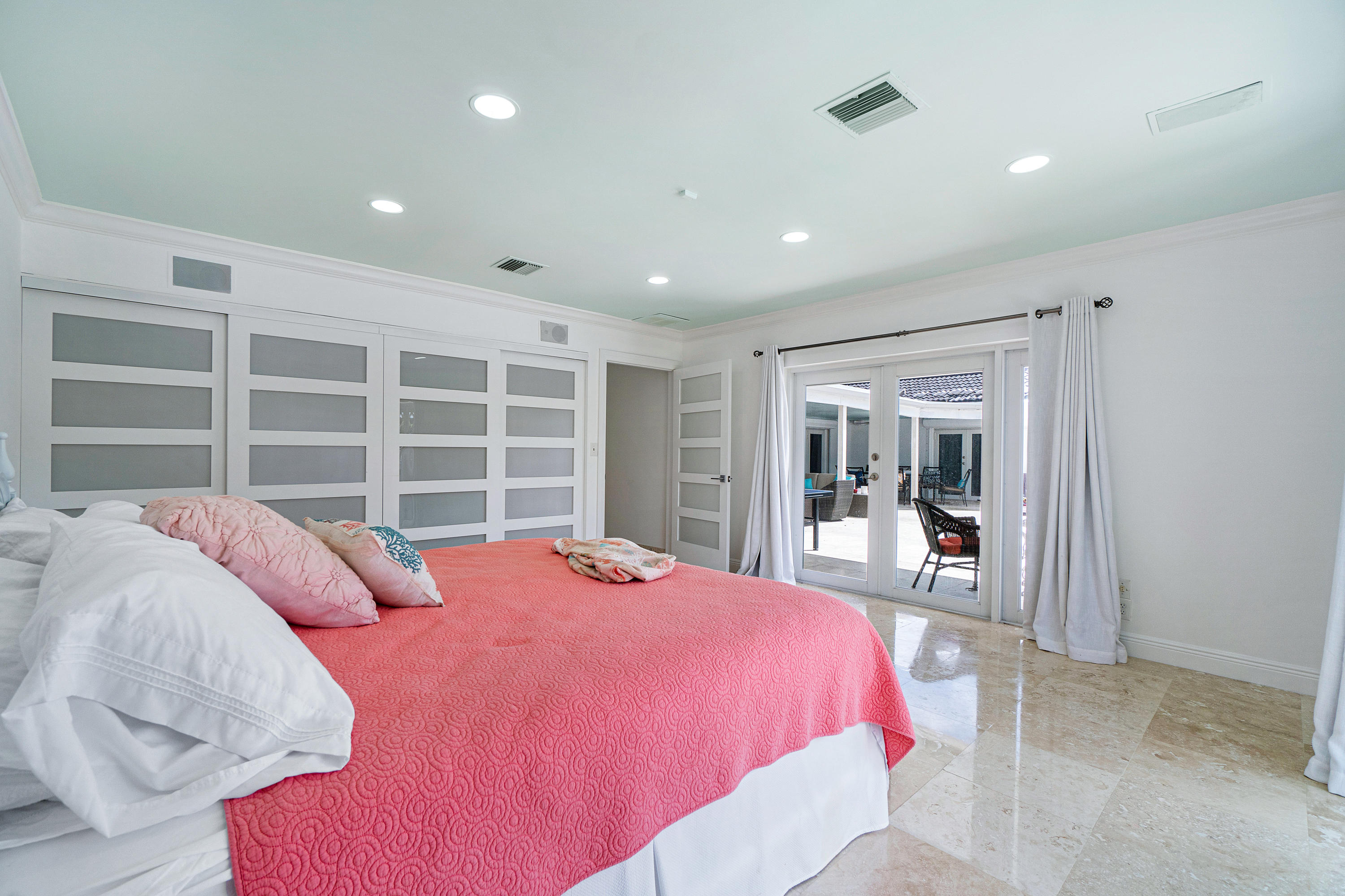 2875 Spanish River Road Boca Raton, FL 33432 - Photo 29 of 51 007-2875SpanishRiverRd-BocaRaton-FL-full