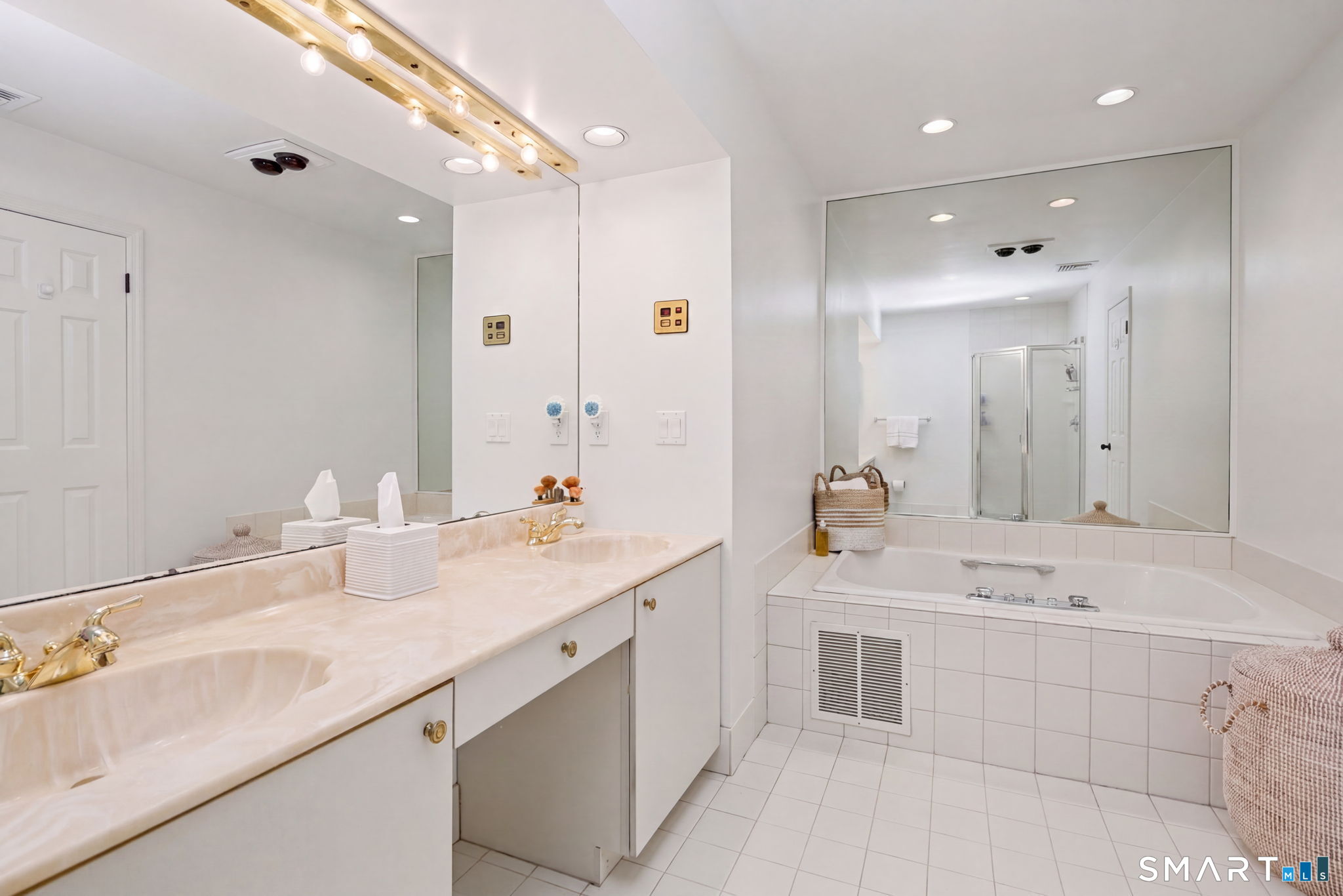 500 River Road, Unit 3 Cos Cob, CT 06807 - Photo 14 of 21