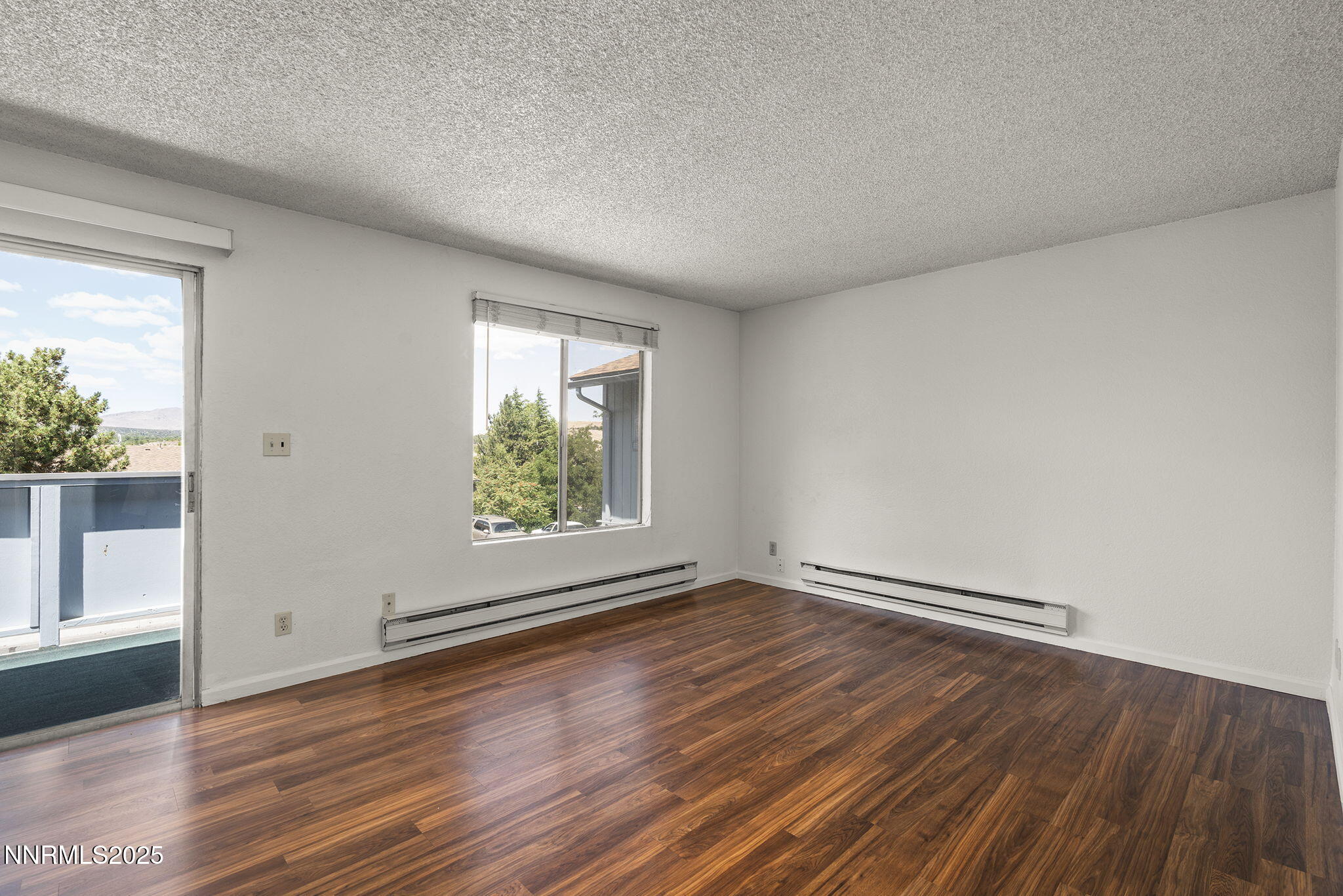 3948 Clear Acre Lane, Unit 262 Reno, NV 89512 - Photo 3 of 22 4-web-or-mls-_DSC0905